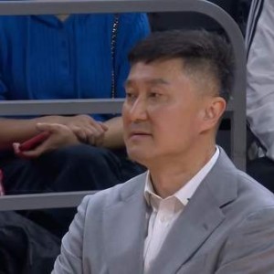 打不过就打架？上海强援发声，矛头对准杜锋，山西强援落井下石